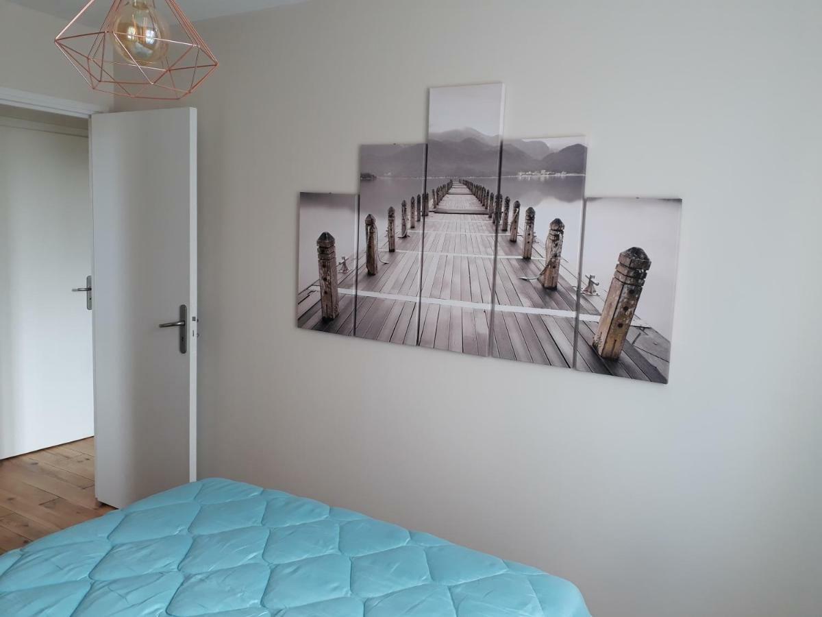 Gite " Le Vieux Noyer" Liesville-sur-Douve Ngoại thất bức ảnh